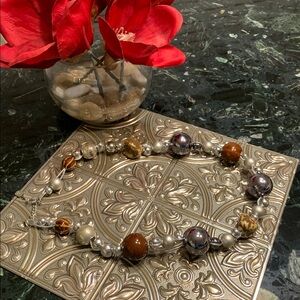🌹VINTAGE Elegant Multi-Color Beaded NECKLACE - nice weight & pretty